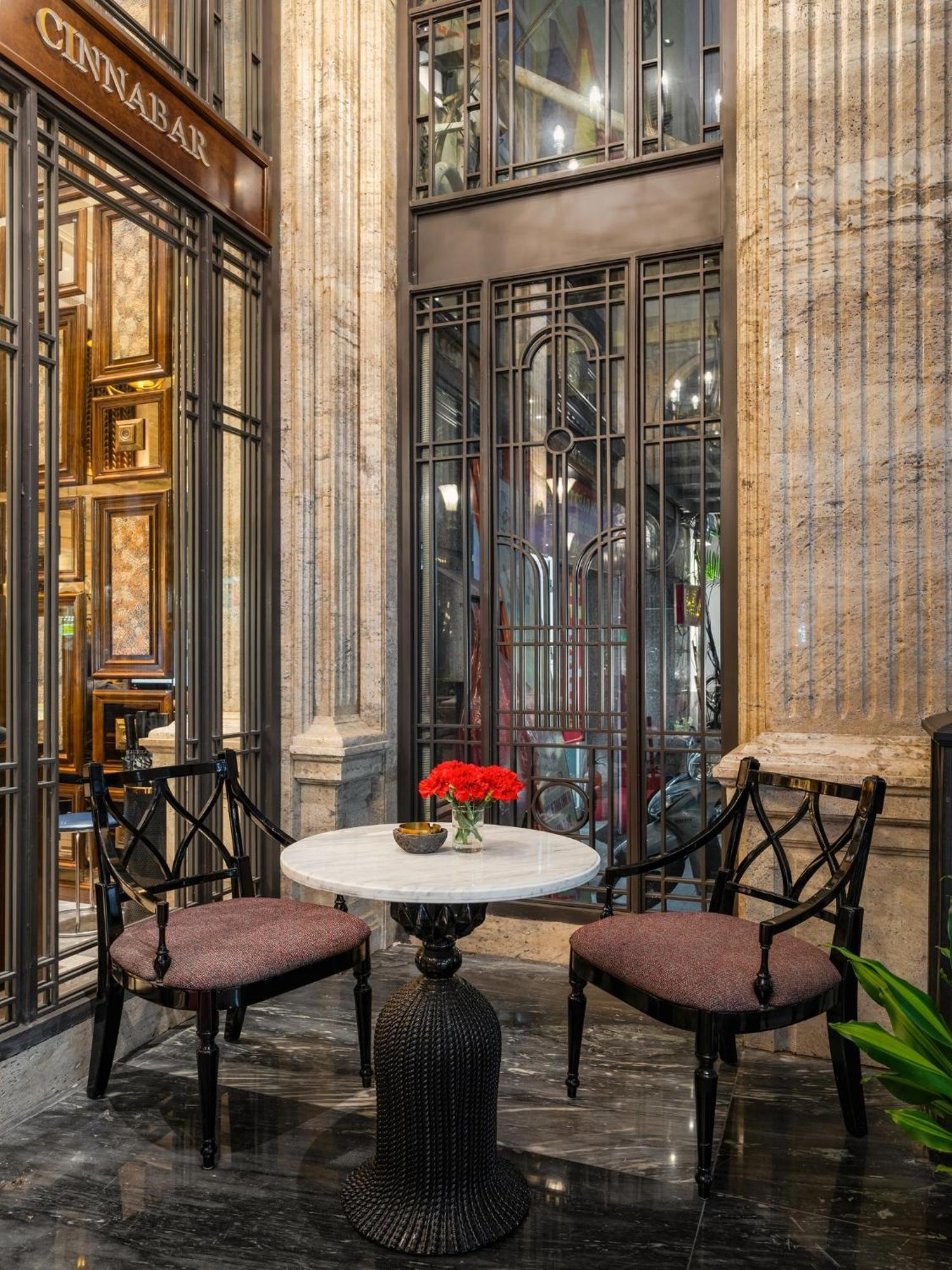 Peridot Gallery Classic Hotel Hanoi Exterior photo