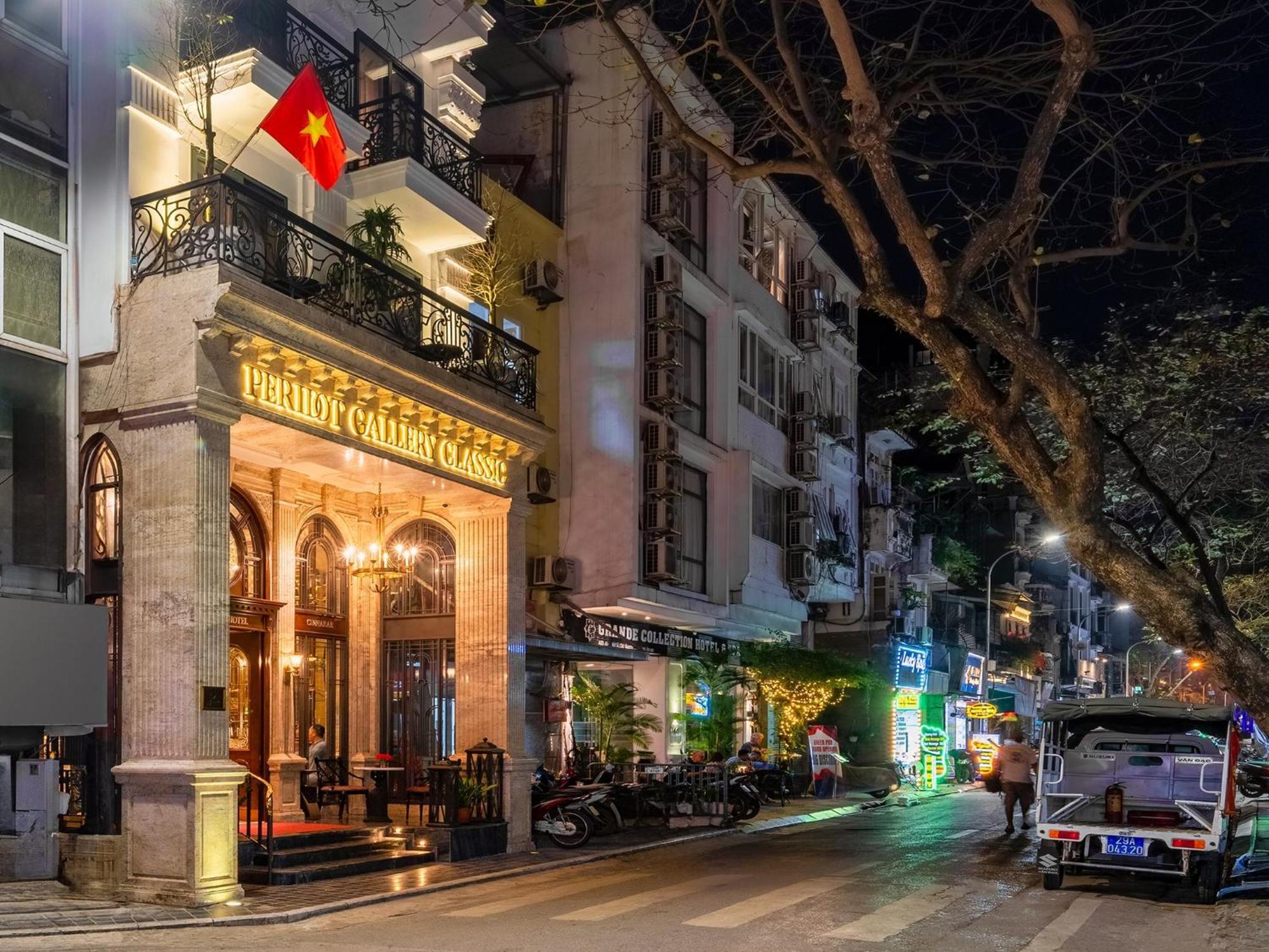 Peridot Gallery Classic Hotel Hanoi Exterior photo