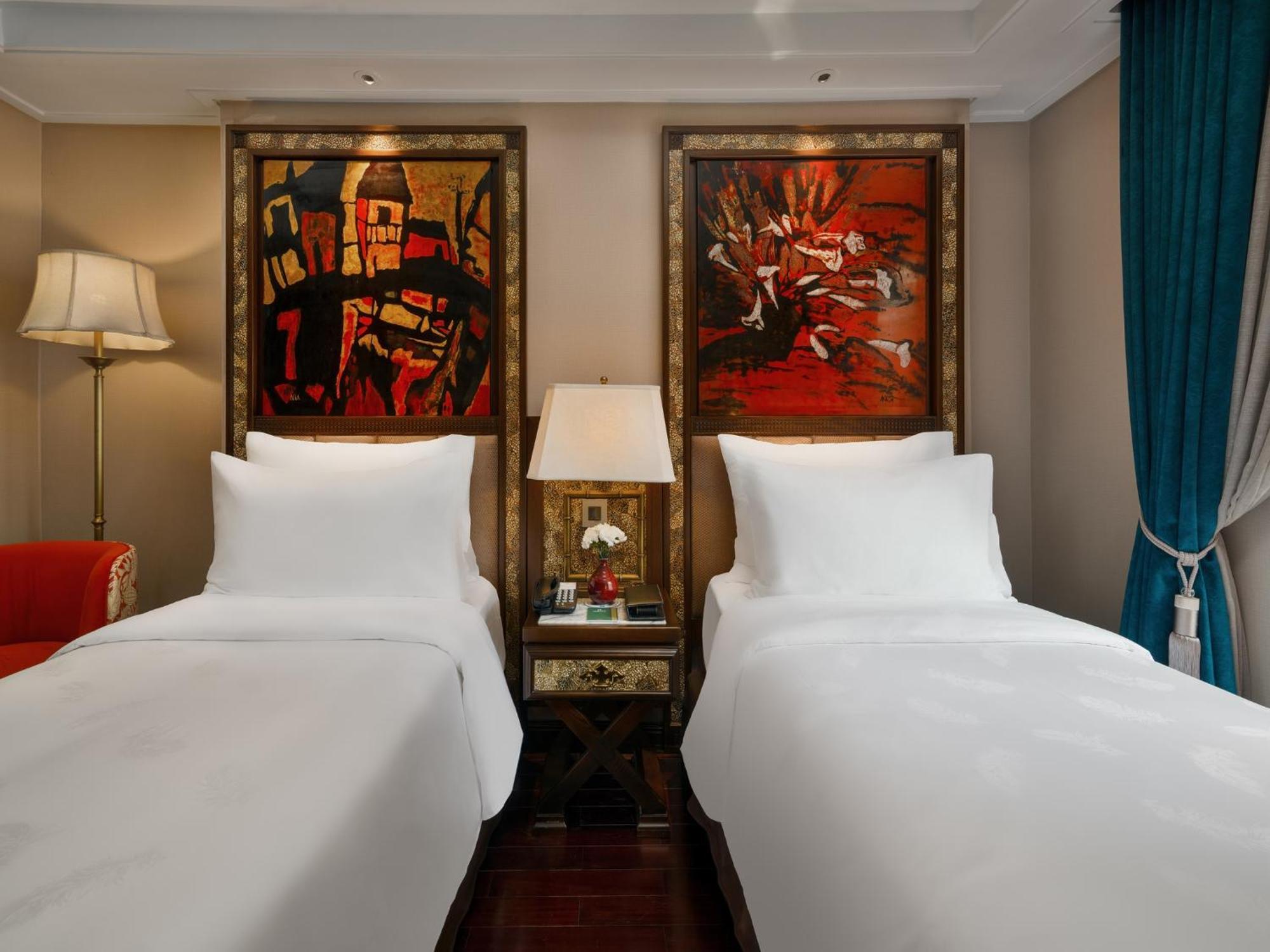 Peridot Gallery Classic Hotel Hanoi Exterior photo