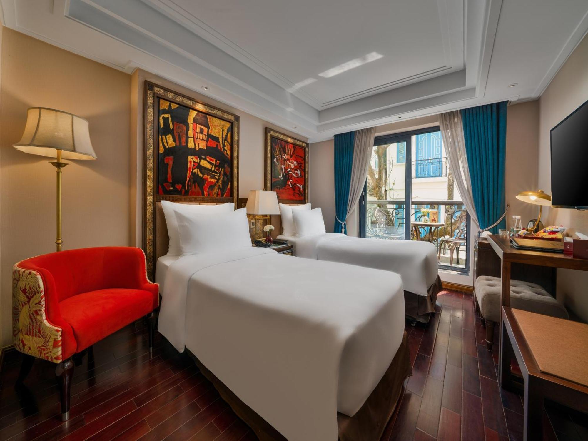 Peridot Gallery Classic Hotel Hanoi Exterior photo